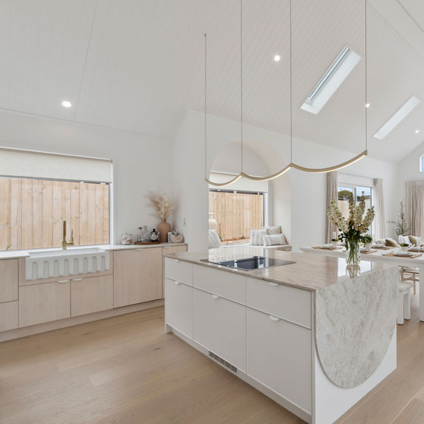 38 Te Rata Boulevard, Paerata Rise, Kitchen arched bench